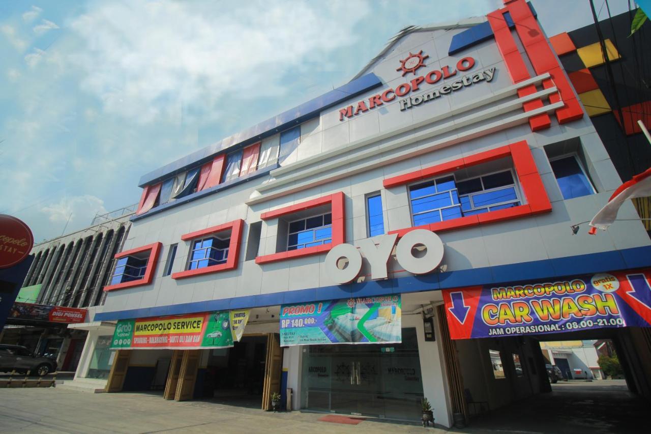 Oyo 1825 Marcopolo Homestay Pekanbaru Buitenkant foto